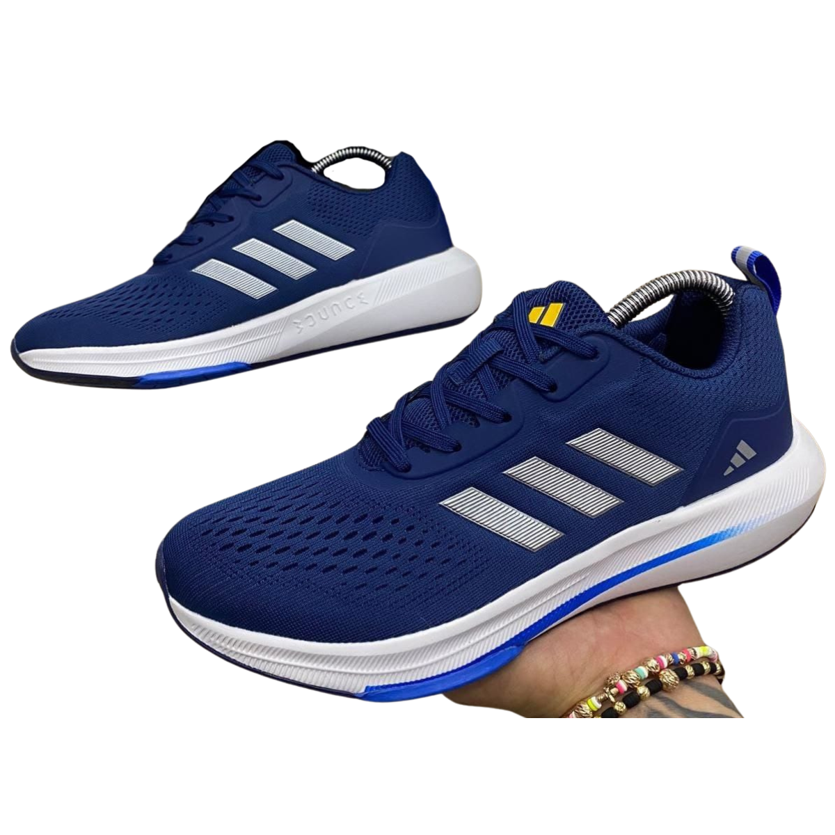 ADIDAS ULTRABOUNCE HOMBRE ZAPATILLAS: Comodidad y Rendimiento en Cada Paso Si estás buscando unas zapatillas deportivas que ofrezcan un equilibrio perfecto entre comodidad y rendimiento, ADIDAS ULTRABOUNCE HOMBRE ZAPATILLAS son la elección ideal. Estas zapatillas están diseñadas para quienes buscan superar sus límites tanto en el deporte como en la vida cotidiana. En Onlineshoppingcenterg, te ayudamos a encontrar la opción perfecta. A continuación, te contamos todo lo que necesitas saber para tomar la mejor decisión al comprar estas zapatillas.  ¿Por qué elegir las ADIDAS ULTRABOUNCE HOMBRE ZAPATILLAS? Las ADIDAS ULTRABOUNCE HOMBRE ZAPATILLAS son el resultado de años de innovación en la tecnología de calzado deportivo. Su suela Ultrabounce ofrece una amortiguación inigualable, lo que permite una mejor absorción de impactos en cada paso, brindando un confort excepcional. Además, la parte superior de malla flexible asegura que tus pies se mantengan frescos y bien ventilados, sin importar lo intenso que sea tu entrenamiento o actividad diaria.  Ventajas de las ADIDAS ULTRABOUNCE Amortiguación Ultrabounce: La tecnología Ultrabounce de estas zapatillas proporciona una comodidad duradera, ideal tanto para correr como para caminar. Diseño ligero: Las Ultrabounce adidas están diseñadas para ofrecer ligereza sin sacrificar la estabilidad, lo que las hace perfectas para entrenamientos largos. Estilo versátil: Su diseño moderno y versátil las convierte en una opción perfecta tanto para el deporte como para un look casual. Comparativa con Adidas Ultra Boost 2020 Hombre Muchos se preguntan sobre la diferencia entre las ADIDAS ULTRABOUNCE HOMBRE ZAPATILLAS y los modelos como el Adidas Ultra Boost 2020 Hombre. Aunque ambos modelos son extremadamente cómodos, las Ultrabounce se destacan por ser una opción más asequible, con un enfoque en la ligereza y la flexibilidad. Mientras que los Ultra Boost son conocidos por una amortiguación más gruesa, las Ultrabounce ofrecen un diseño más ágil para quienes buscan rapidez y confort.